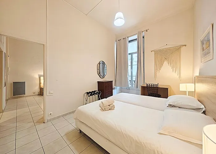 Viva Riviera Marina Croisette